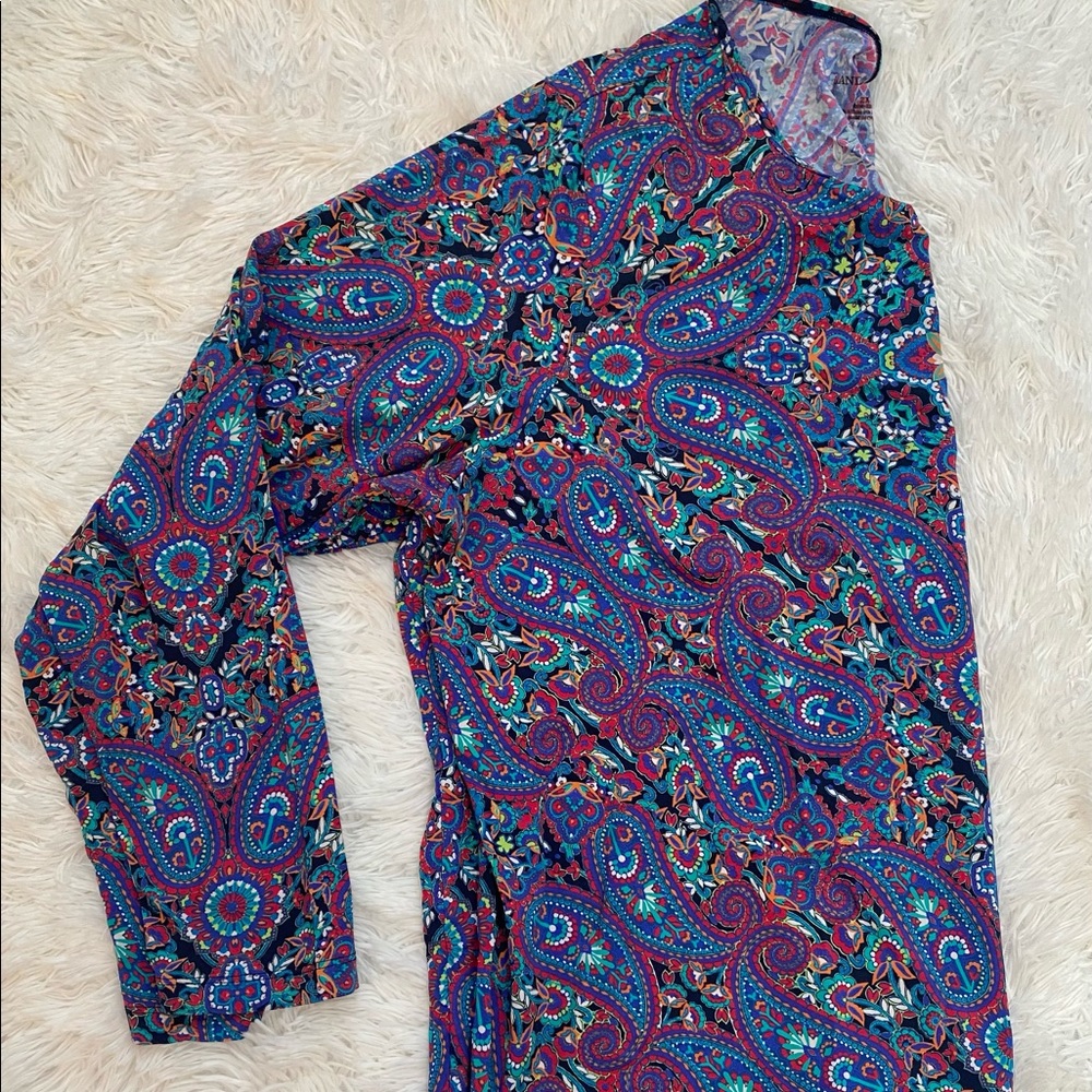Vintage Pattern Top - Picture 2 of 3